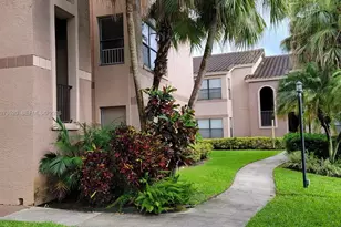 2926 S University Dr, Davie, FL 33328 - Photo 5