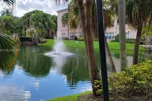 2926 S University Dr, Davie, FL 33328 - Photo 5