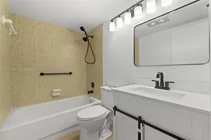 235 Prescott L, Deerfield Beach, FL 33442 - Photo 17