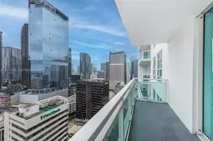 951 Brickell Ave, Miami, FL 33131 - Photo 19