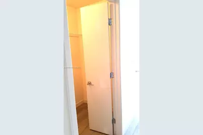 999 SW 1st Ave #2510, Miami, FL 33130 - Photo 15