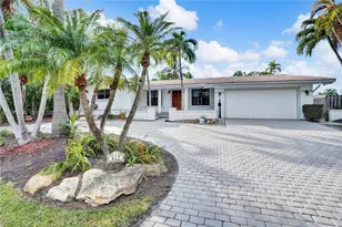 612 Hibiscus Dr, Hallandale Beach, FL 33009 - Photo 3