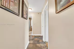 6302 NW 201st Terrace, Hialeah, FL 33015 - Photo 31