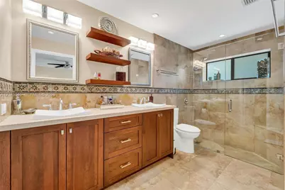 6302 NW 201st Ter, Hialeah, FL 33015 - Photo 41
