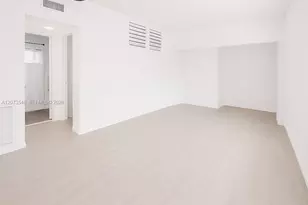 1110 Venetian Way, Miami, FL 33139 - Photo 5