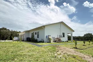 19860 Skyhawk Ln, Loxahatchee, FL 33470 - Photo 89