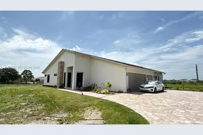 19860 Skyhawk Ln, Loxahatchee, FL 33470 - Photo 87