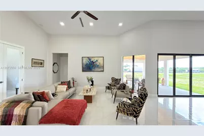 19860 Skyhawk Ln, Loxahatchee, FL 33470 - Photo 41