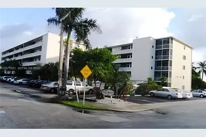 1425 Arthur St #414B, Hollywood, FL 33020 - Photo 1