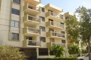 6937 Bay Dr, Miami Beach, FL 33141 - Photo 1
