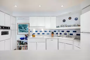 1408 Brickell Bay Dr, Miami, FL 33131 - Photo 19
