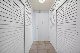 1408 Brickell Bay Dr, Miami, FL 33131 - Photo 27