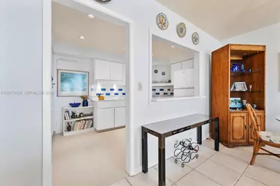 1408 Brickell Bay Dr #706, Miami, FL 33131 - Photo 15