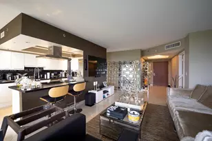 7000 Island Blvd, Aventura, FL 33160 - Photo 3