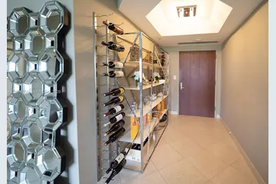 7000 Island Blvd #608, Aventura, FL 33160 - Photo 17
