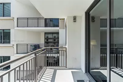 999 SW 1st Ave #3307, Miami, FL 33130 - Photo 21