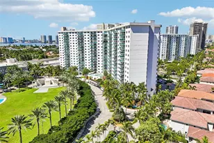 19370 Collins Ave, Sunny Isles Beach, FL 33160 - Photo 13