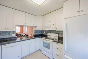 2300 Park Ln, Hollywood, FL 33021 - Photo 7