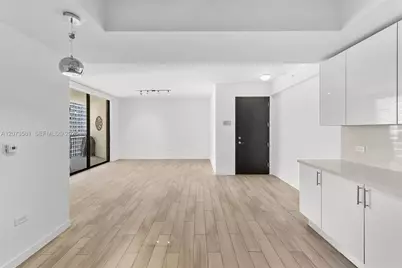 999 SW 1st Ave #3001, Miami, FL 33130 - Photo 11