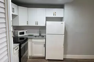 536 14th St, Miami Beach, FL 33139 - Photo 7