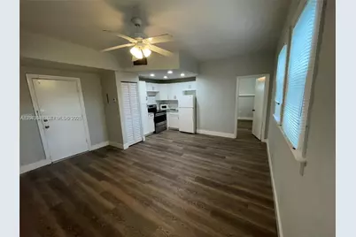 536 14th St #311, Miami Beach, FL 33139 - Photo 3