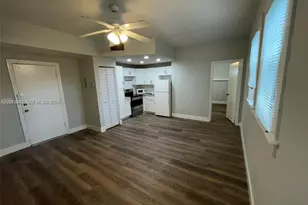 536 14th St, Miami Beach, FL 33139 - Photo 3