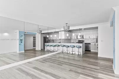 600 NE 36th St #1404, Miami, FL 33137 - Photo 5