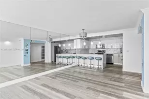 600 NE 36th St, Miami, FL 33137 - Photo 5