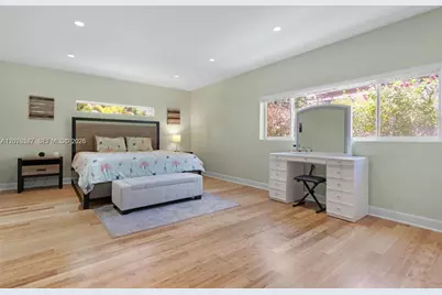 535 SW 39th Ave, Miami, FL 33134 - Photo 15