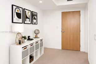 350 S Miami Ave, Miami, FL 33130 - Photo 9