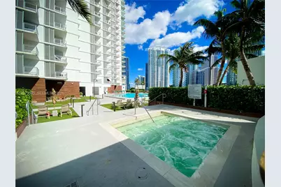 350 S Miami Ave #2215, Miami, FL 33130 - Photo 27