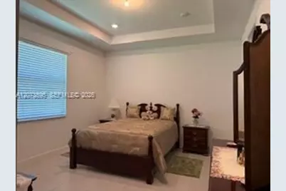 556 SE Mulberry Way, Port Saint Lucie, FL 34984 - Photo 9