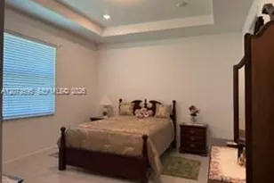 556 SE Mulberry Wy, Port Saint Lucie, FL 34984 - Photo 9