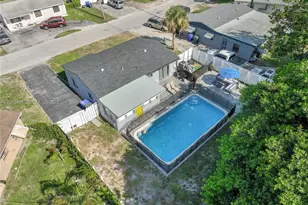 1610 S 24th Ct, Hollywood, FL 33020 - Photo 7