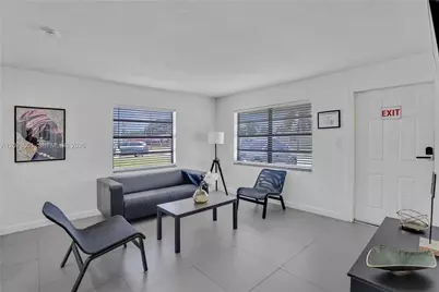 1610 S 24th Ct, Hollywood, FL 33020 - Photo 13