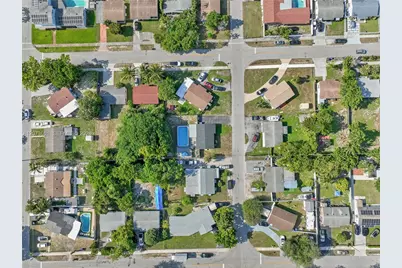 1610 S 24th Ct, Hollywood, FL 33020 - Photo 49
