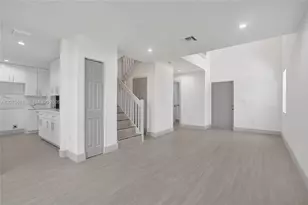 3051-3053 NW 59th St, Miami, FL 33142 - Photo 5