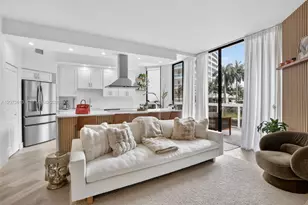 20185 E Country Club Dr, Aventura, FL 33180 - Photo 1