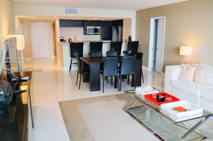 1717 N Bayshore Dr, Miami, FL 33132 - Photo 3