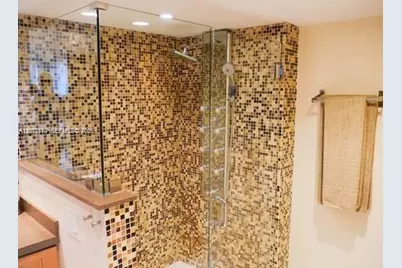 1717 N Bayshore Dr #A-3847, Miami, FL 33132 - Photo 13