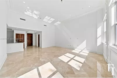 60 Edgewater Dr #East, Coral Gables, FL 33133 - Photo 9