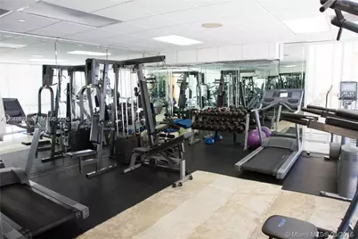 2351 Douglas Rd #909, Miami, FL 33145 - Photo 9
