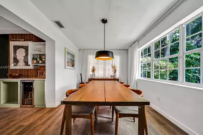 10627 NE 11th Ave, Miami Shores, FL 33138 - Photo 15