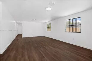 10204 SW 173rd St, Miami, FL 33157 - Photo 3