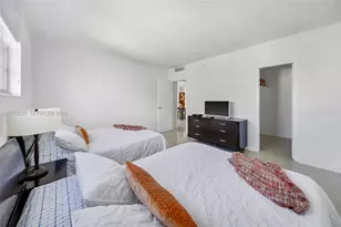 4001 S Ocean Dr, Hollywood, FL 33019 - Photo 23