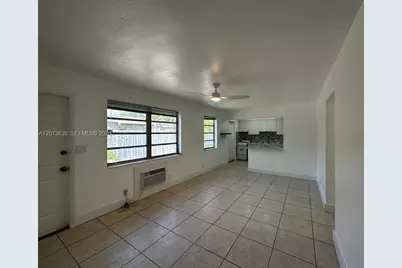 2115 N 17th Ct #3, Hollywood, FL 33020 - Photo 5
