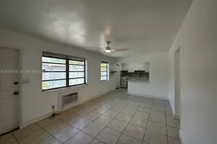 2115 N 17th Ct, Hollywood, FL 33020 - Photo 5