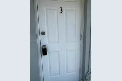 2115 N 17th Ct #3, Hollywood, FL 33020 - Photo 11