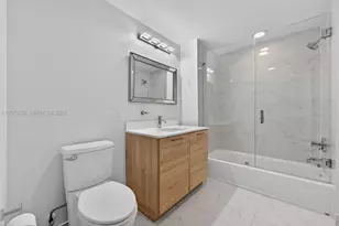 16385 Biscayne Blvd, North Miami Beach, FL 33160 - Photo 23