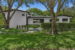 7920 SW 132nd St, Pinecrest, FL 33156 - Photo 1